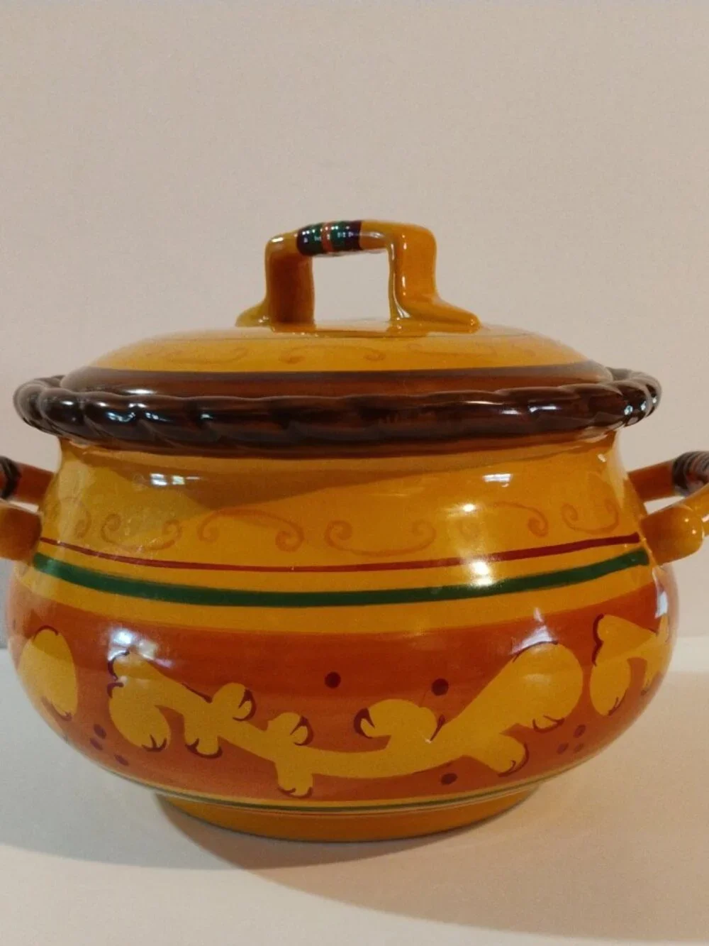 Celebrating Home Stoneware Collection Bean Tuscan Pot Casserole Dish With Lid
